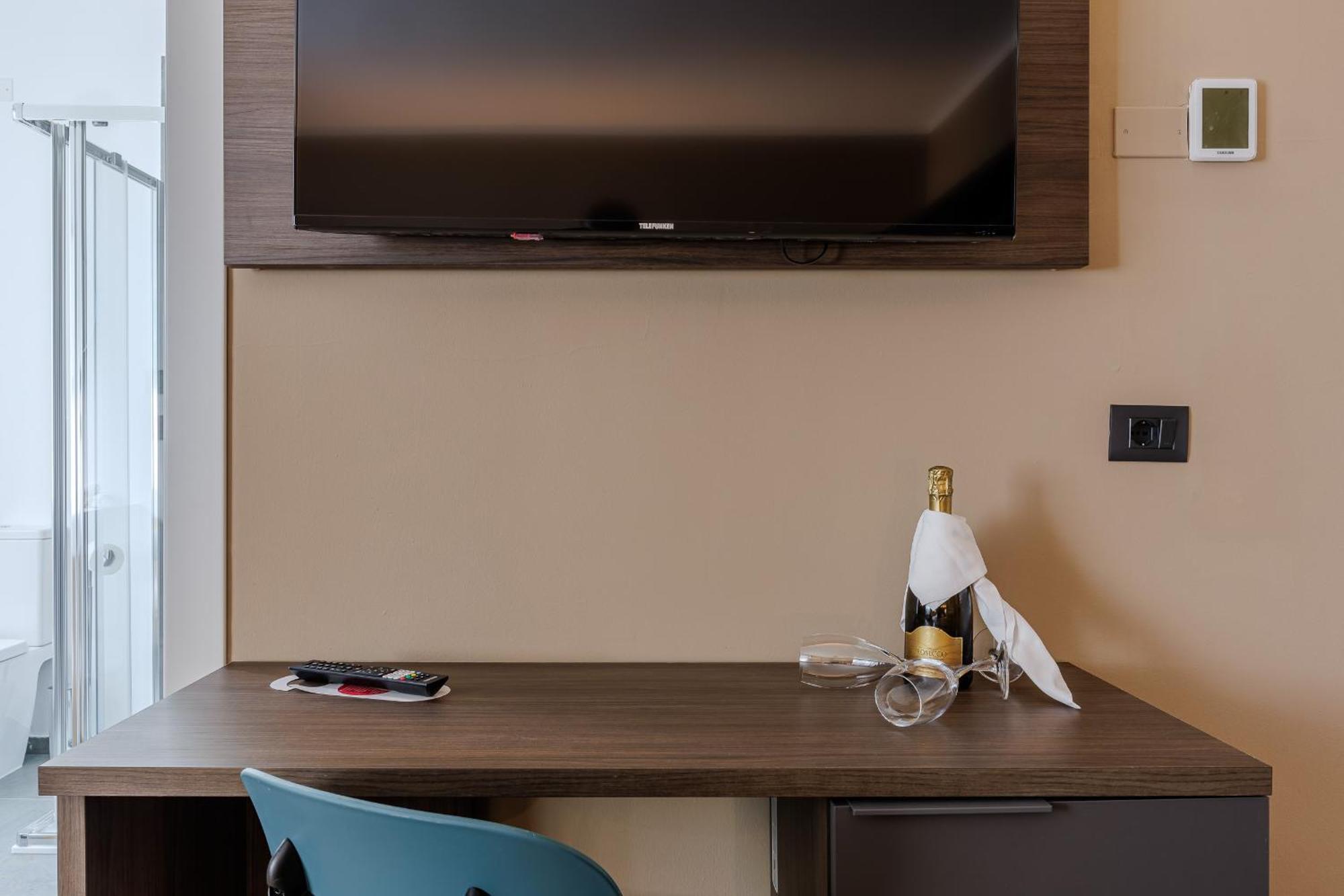 Hotel San Marco Bardolino Ngoại thất bức ảnh