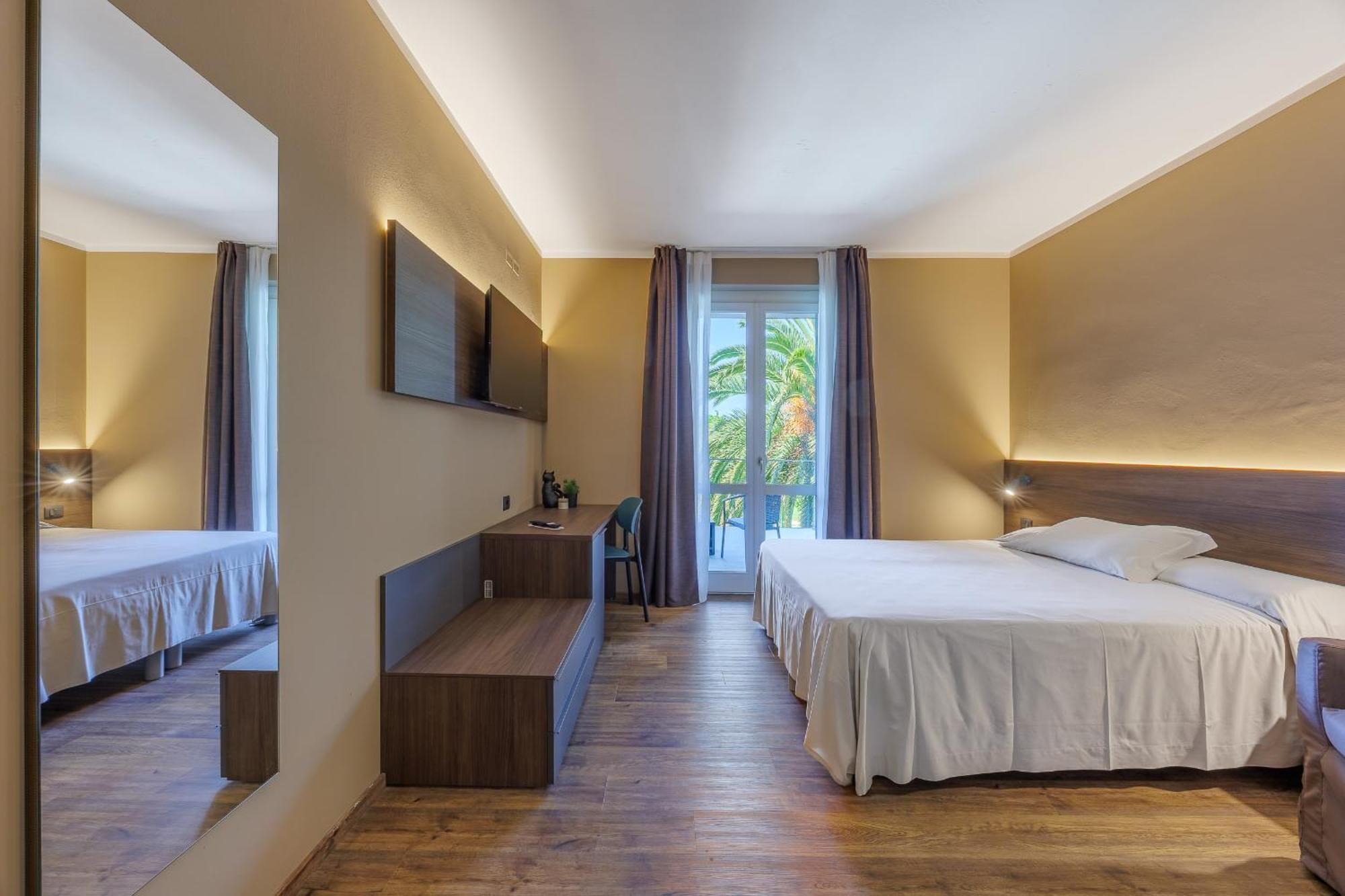 Hotel San Marco Bardolino Ngoại thất bức ảnh